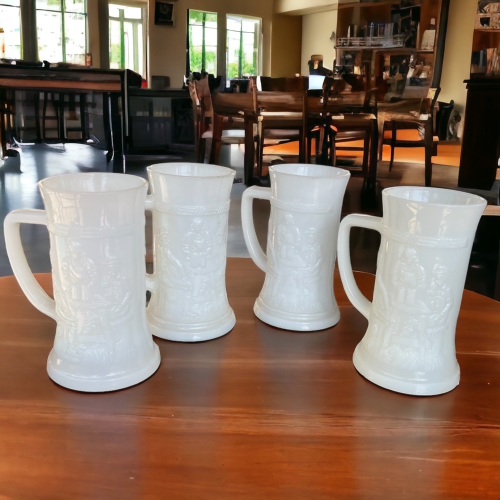 Vintage Set of 4 Federal White Milk German Beer Steins Mugs Oktoberfest Unusual